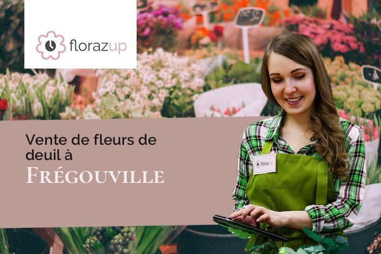 croix de fleurs pour des funérailles à Frégouville (Gers/32490)