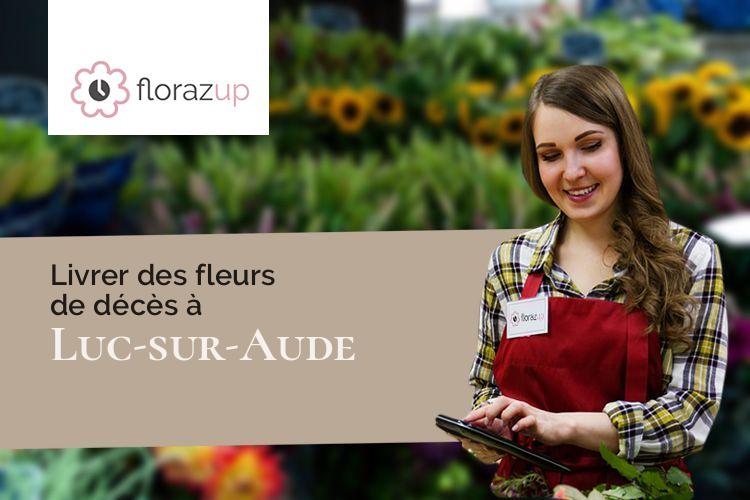 croix de fleurs pour un décès à Luc-sur-Aude (Aude/11190)