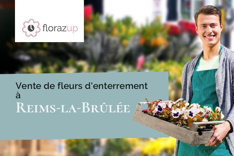 croix de fleurs pour des funérailles à Reims-la-Brûlée (Marne/51300)