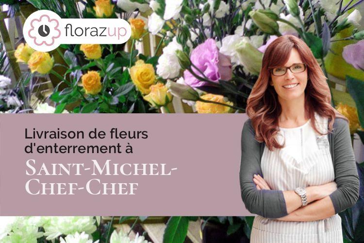 croix de fleurs pour une crémation à Saint-Michel-Chef-Chef (Loire-Atlantique/44730)